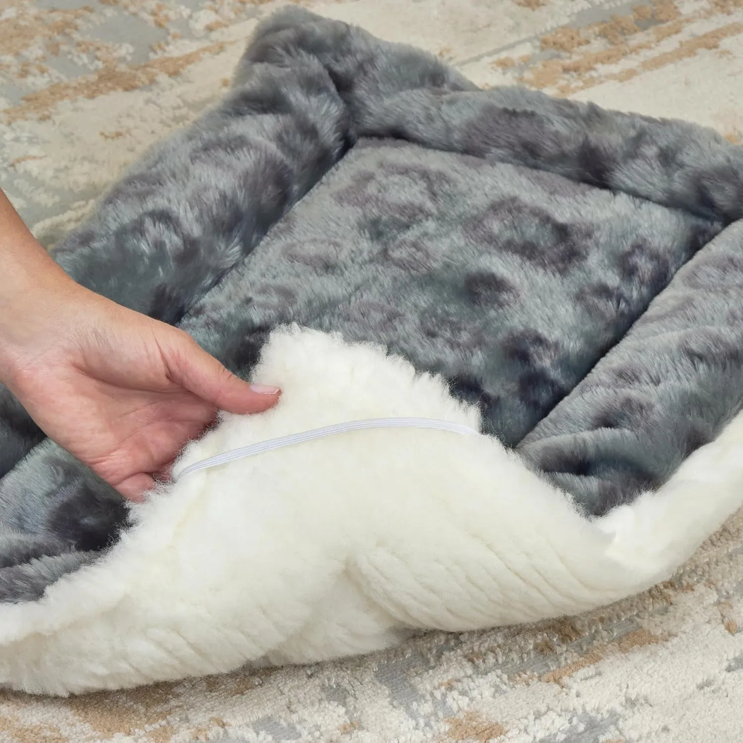 MidWest Homes for Pets Reversible Pet Bed; Machine Washable; Great for Intermediate Dog Breeds; Spotted Gray; 36"; 40236-FVGYS