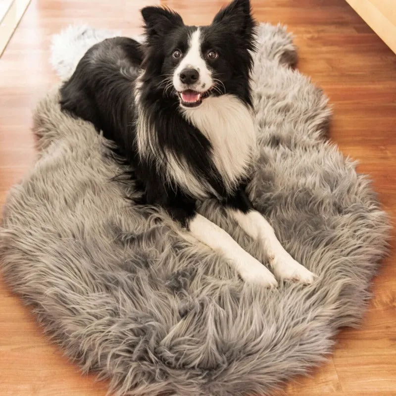 Paw Brands, PupRug™ Faux Fur Orthopedic Dog Bed, Curve Charcoal Grey