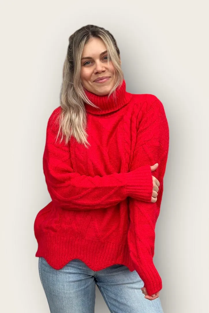 Scallop Hem Turtle Neck Red